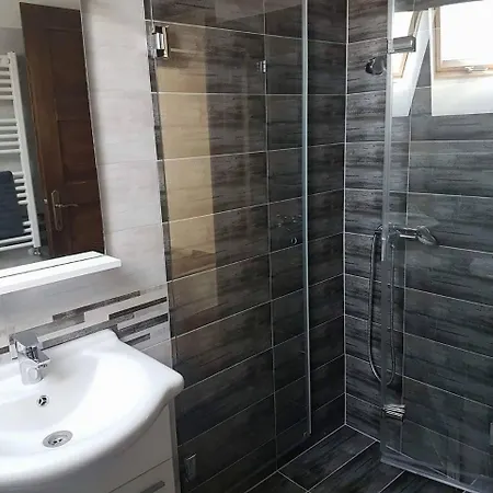 Πανσιόν Szoloskert Vendeghaz Pakozd