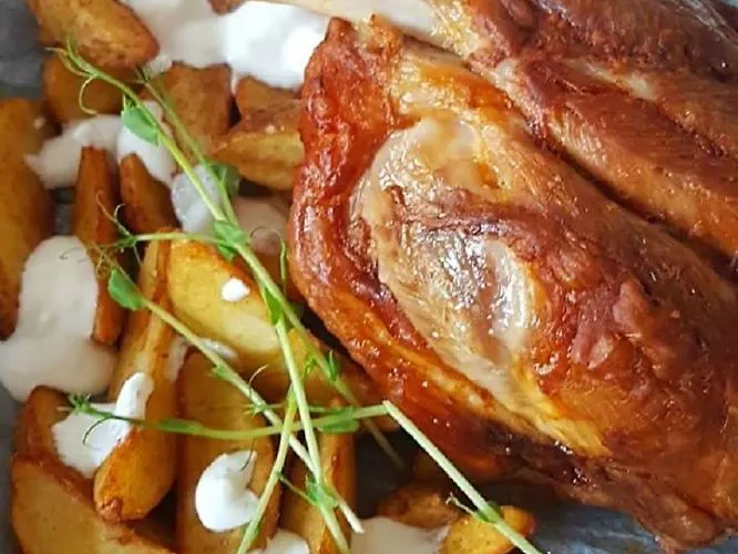 Szoloskert Vendeghaz * Pakozd